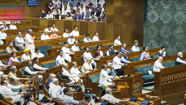 https://salarnews.in/public/uploads/images/newsimages/maannewsimage21072025_173116_lok sabha.png